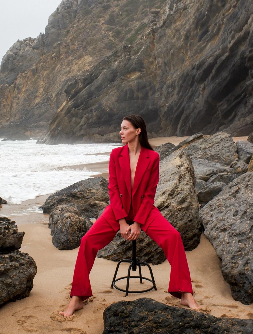 Color analysis consultation